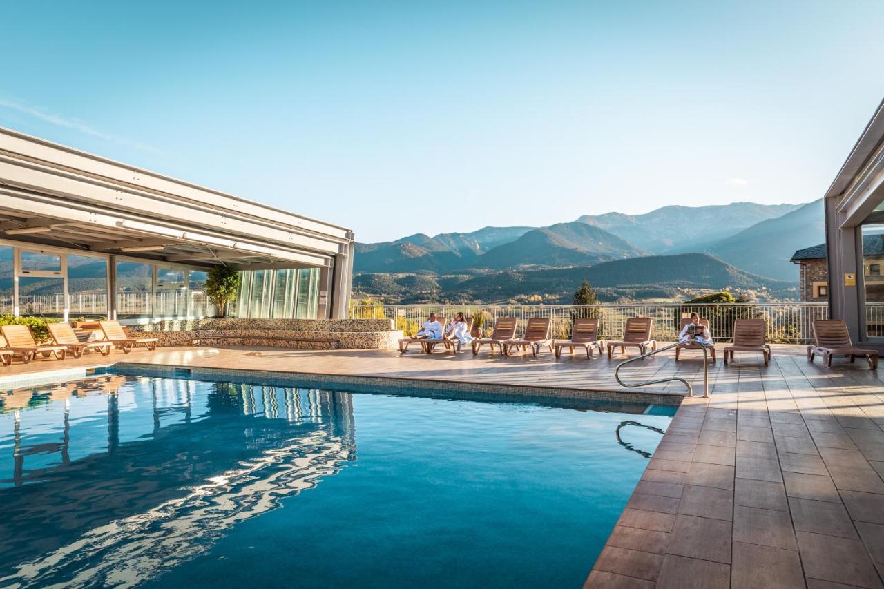 Cerdanya Ecoresort Prullans Exterior photo