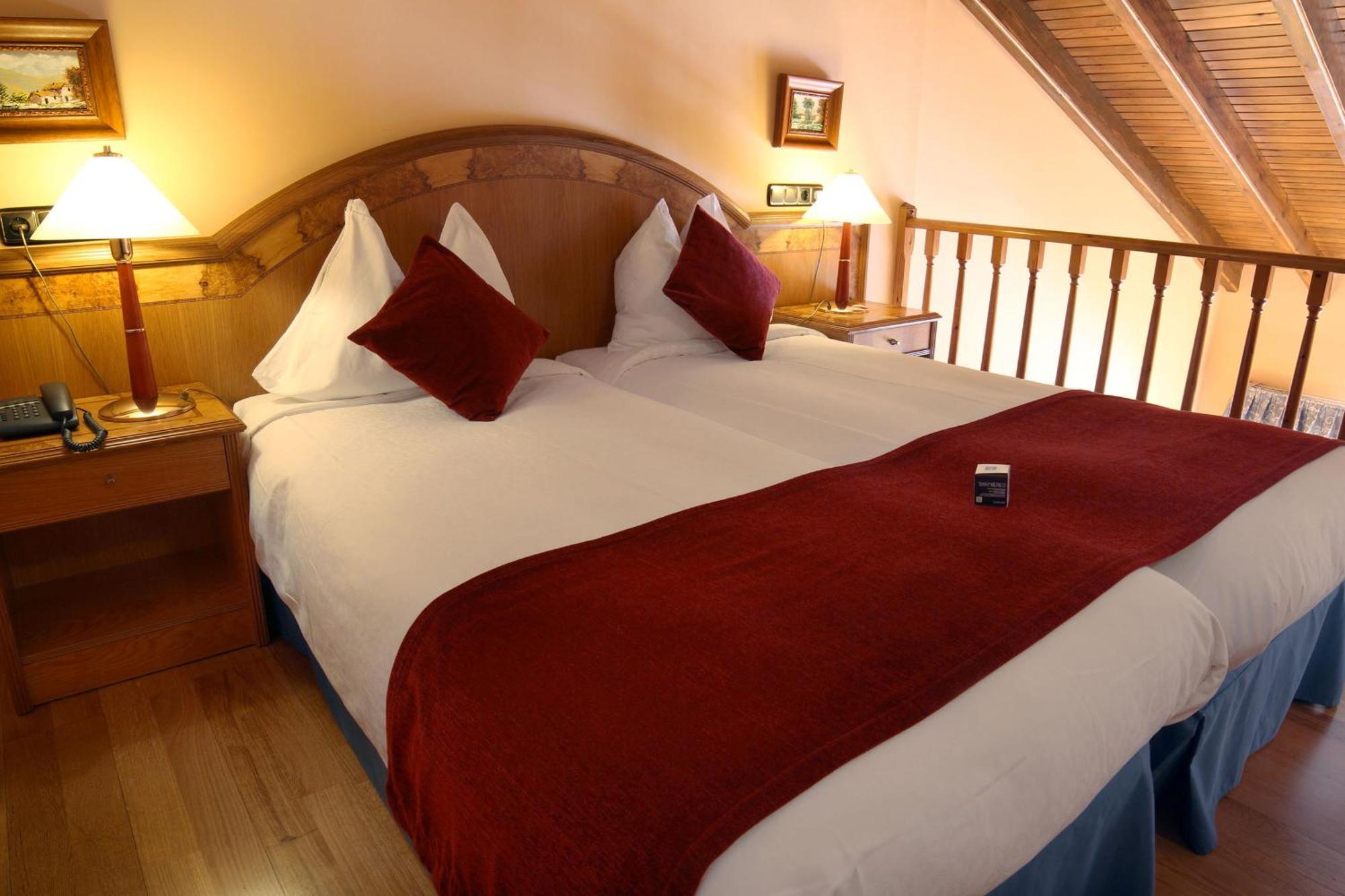 Cerdanya Ecoresort Prullans Room photo