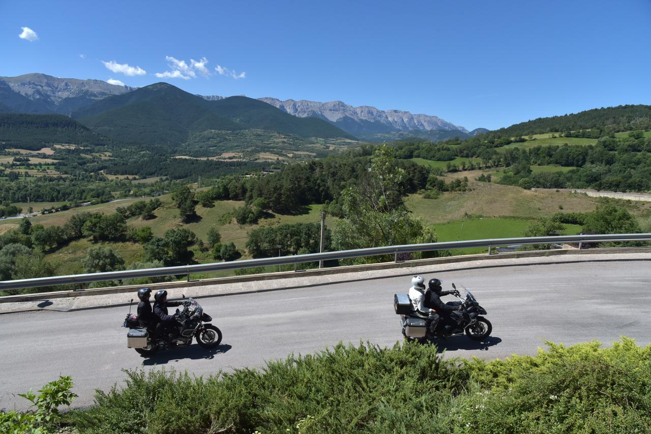 Cerdanya Ecoresort Prullans Exterior photo